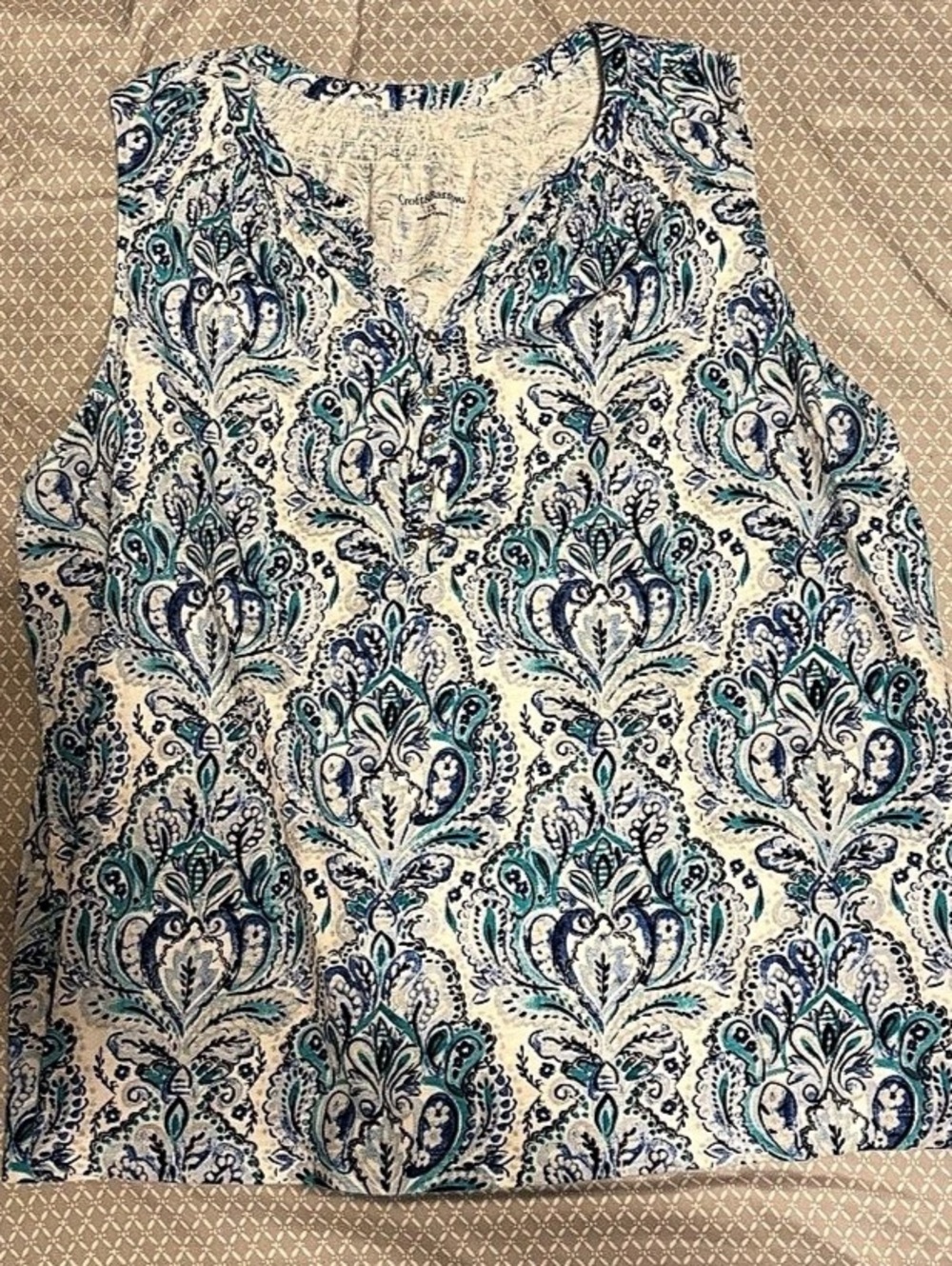 Croft & Barrow Women’s Paisley Blue & White Sleeveless Top Size 1X